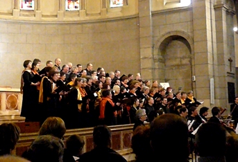 Photo du chœur et de l’orchestre